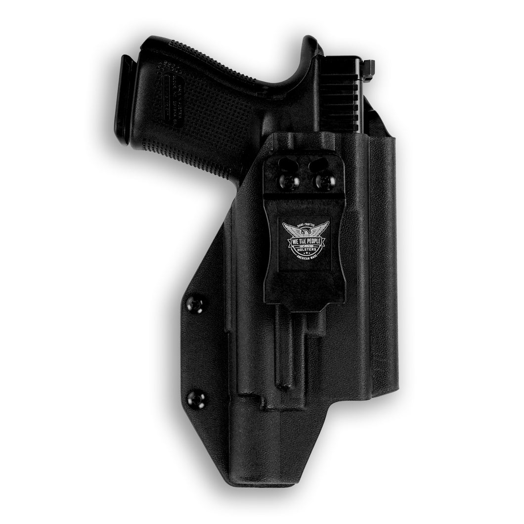 Glock 45 with Surefire X300U-A Light IWB Holster