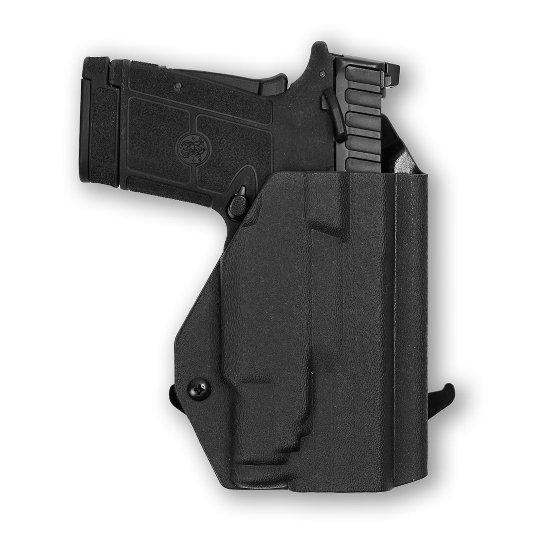 Smith & Wesson Equalizer with Streamlight TLR-7 Sub Light OWB Holster