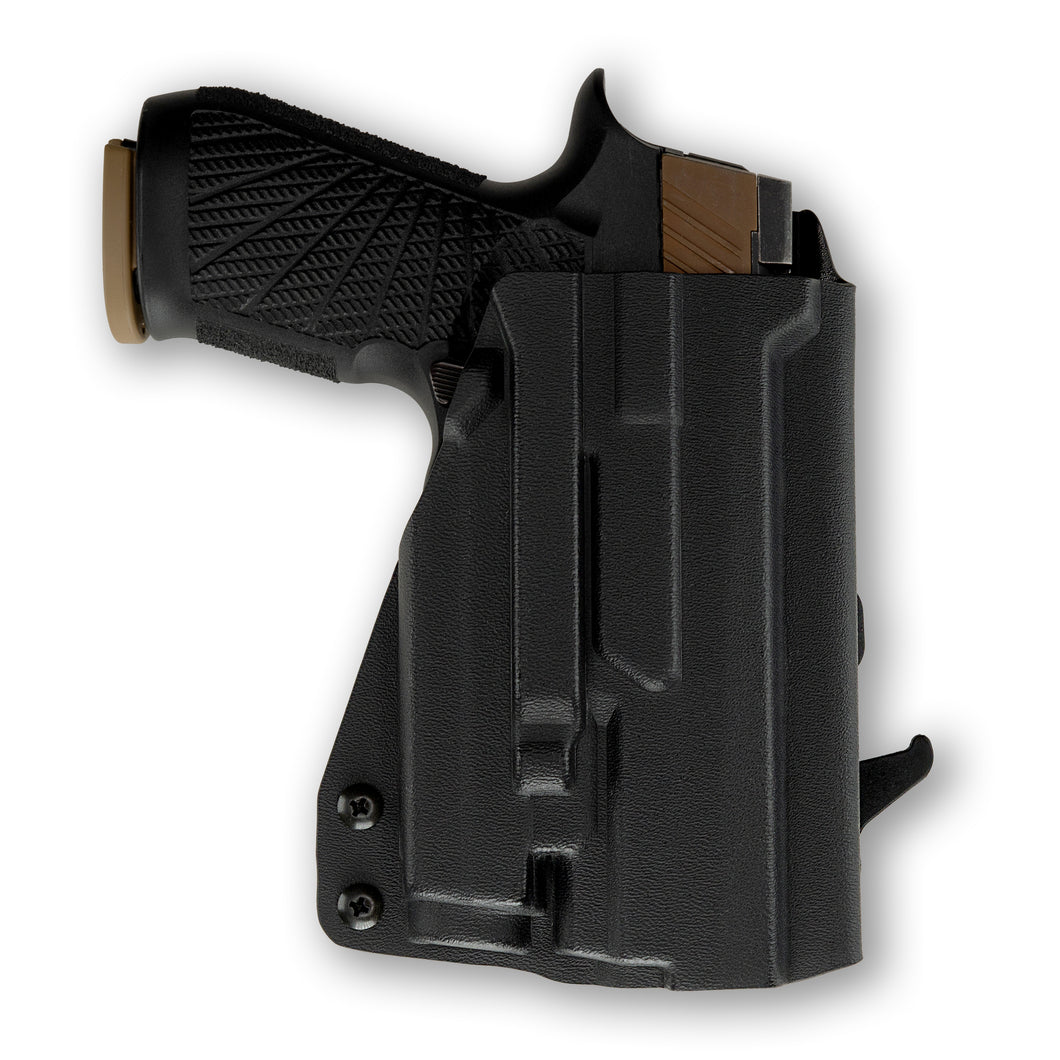 Sig Sauer P320-XCarry 9MM/.40SW Wilson Combat Grip with Olight Baldr S Light OWB Holster