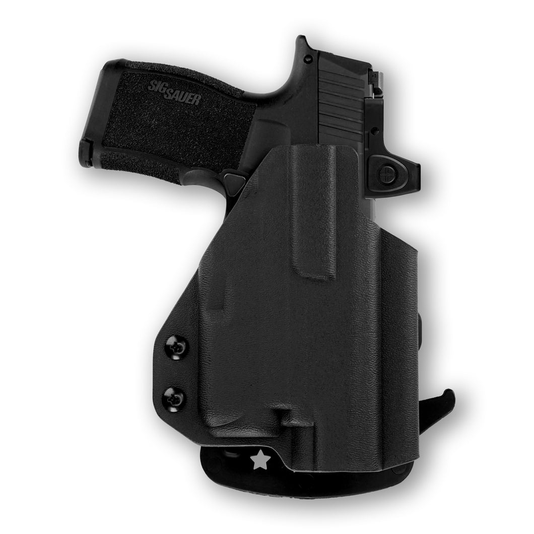 Sig Sauer P365 XL with Streamlight TLR-6 Light/Laser Red Dot Optic Cut OWB Holster